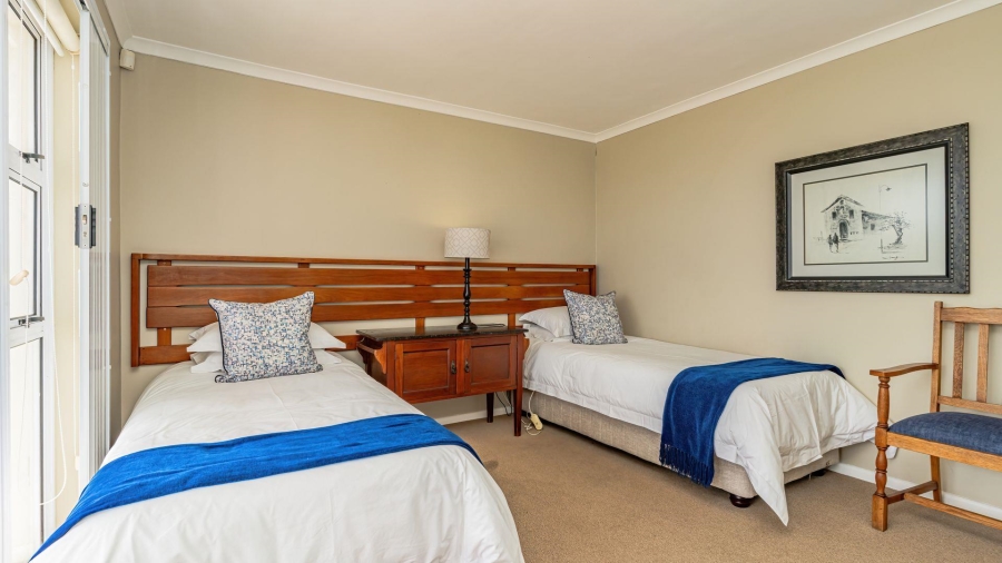 3 Bedroom Property for Sale in Perlemoenbaai Western Cape